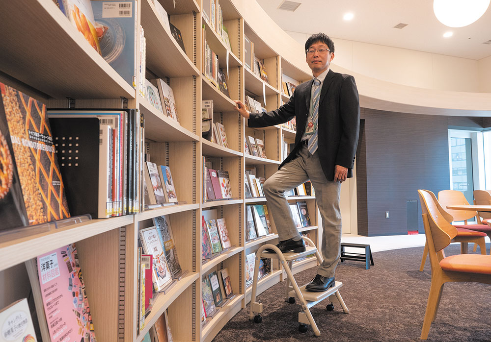 札幌市図書・情報館