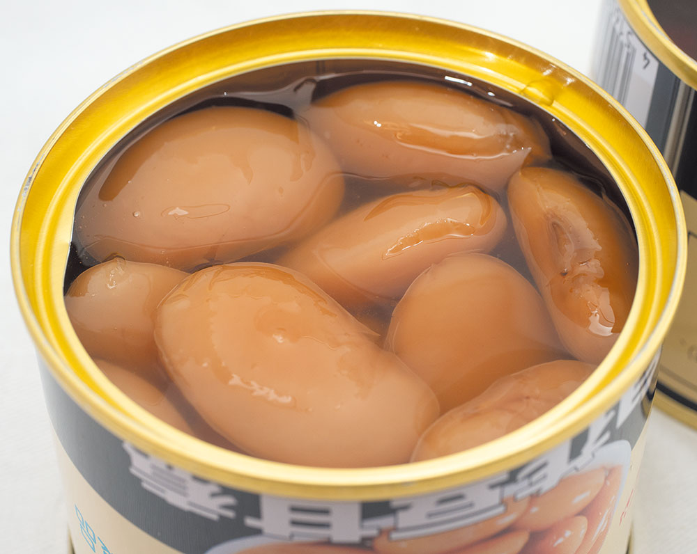 「白花豆甘煮」。大きな豆がごろごろと。